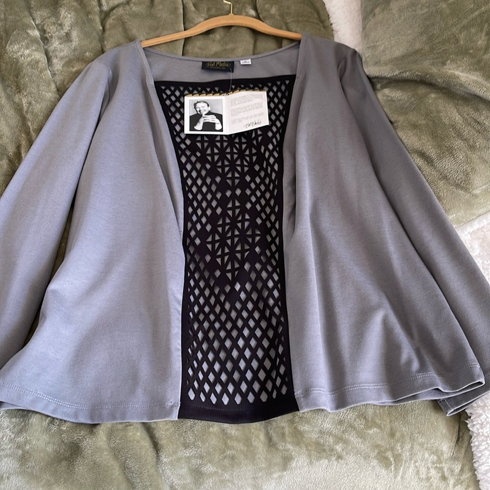 NWT. Bob Mackie long sleeve gray blouse with black detail. 1x
